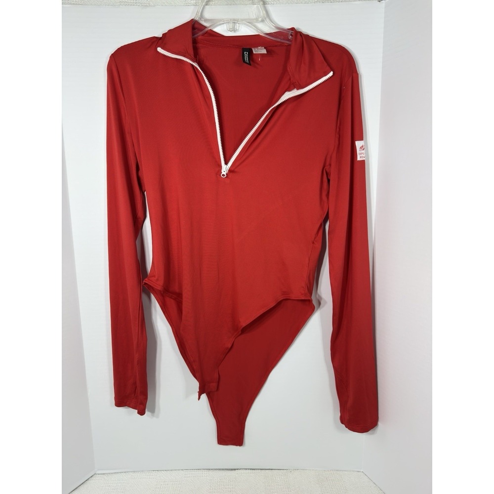 Divided‎ H&M Women's Red Bodysuit Zip Up Long Sleeve Size Large